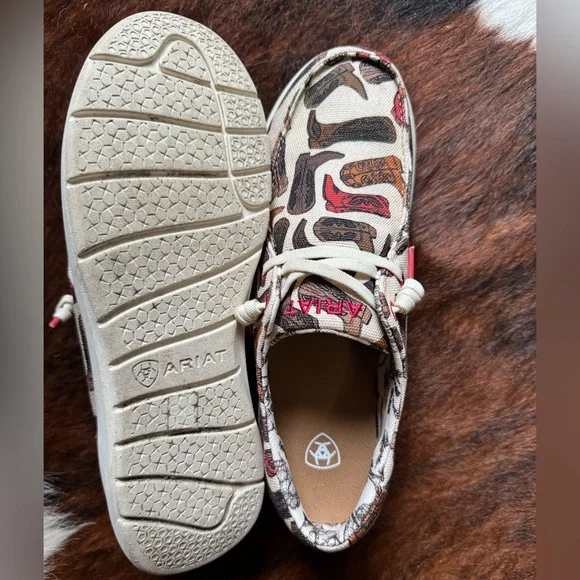 Ariat Hilo Shoes - Picture 3 of 3